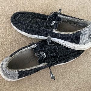 Mens size 11 Hey Dudes
